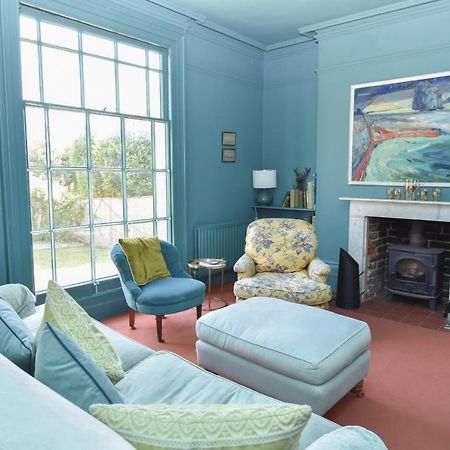 Arden Villa, Sleeps 8, Moments From The Golden Sandy Beach Of Ryde Ryde  Exteriér fotografie