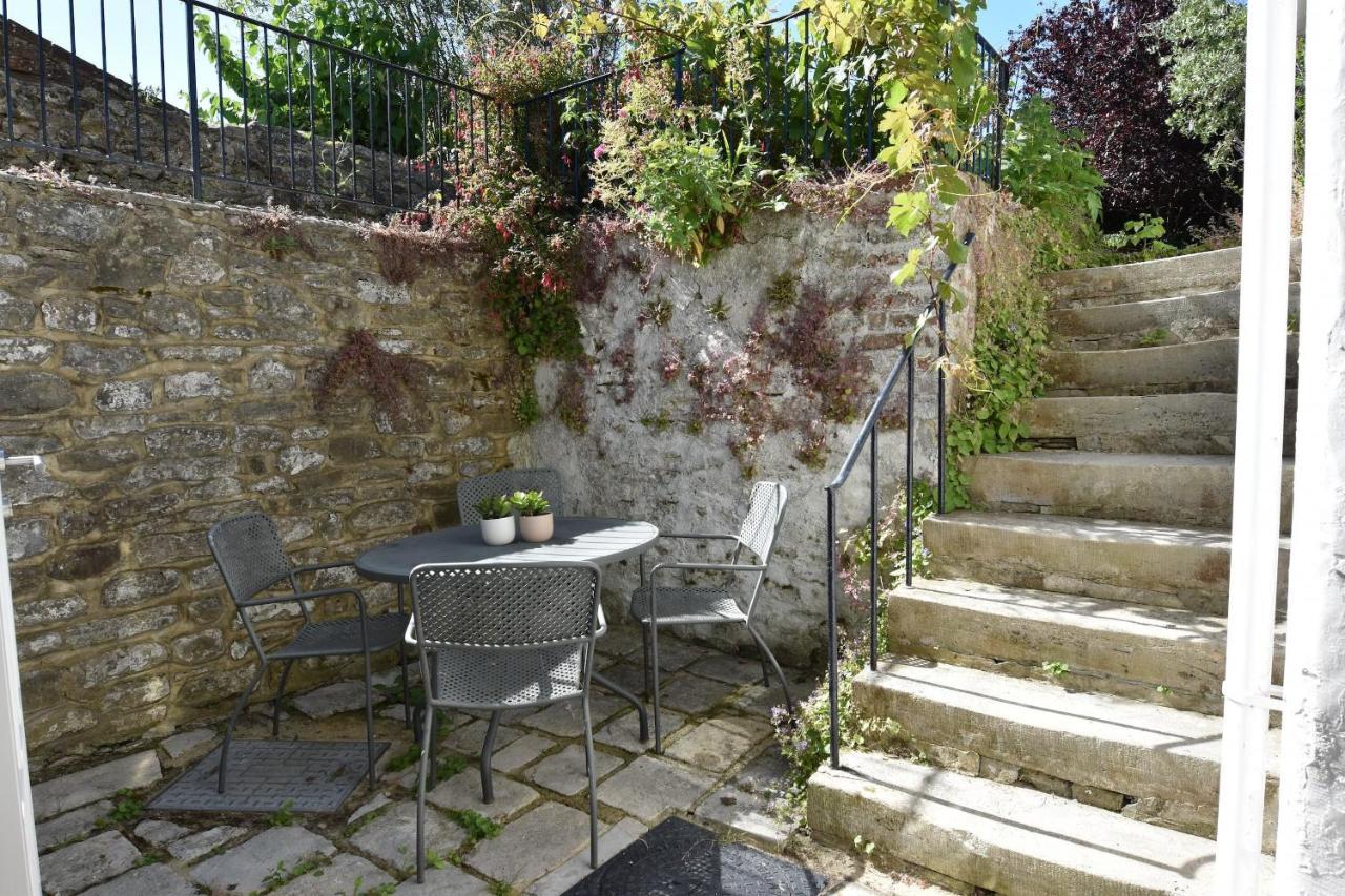 Arden Villa, Sleeps 8, Moments From The Golden Sandy Beach Of Ryde Ryde  Exteriér fotografie